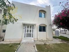 فیلا في منطقة الفصيل 3 غرف 65000 درهم - 13873091