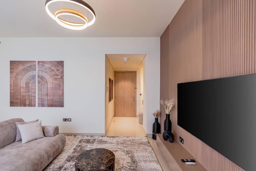 11 Property entrance . jpg