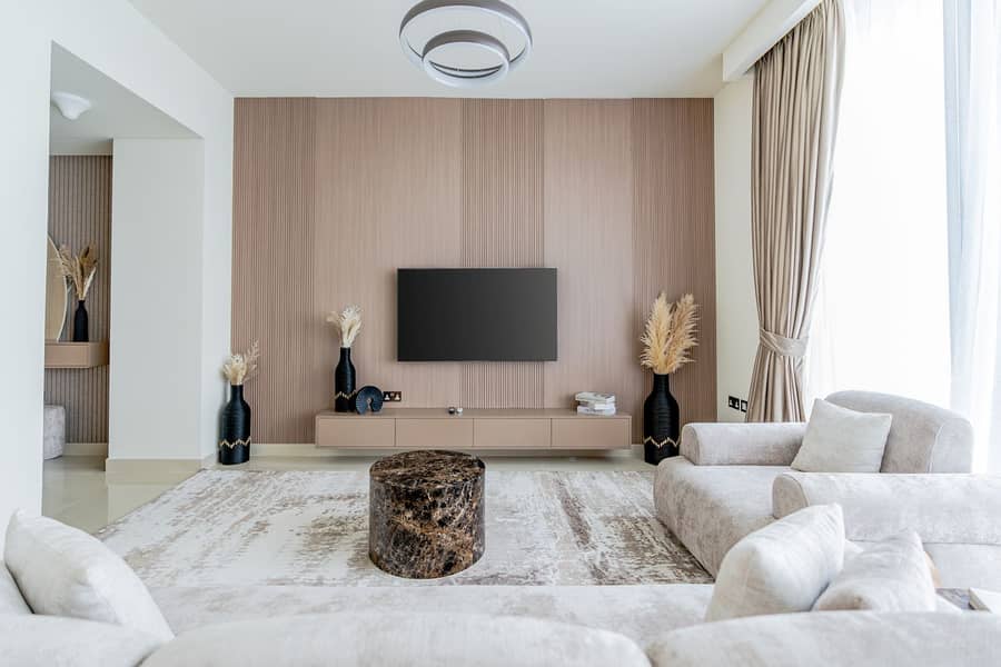 9 Living room . jpg