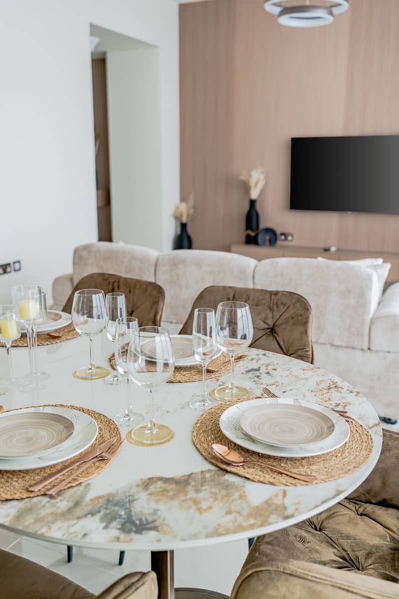 26 dining ware . jpg