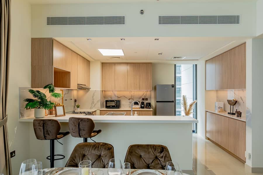 32 kitchen island . jpg