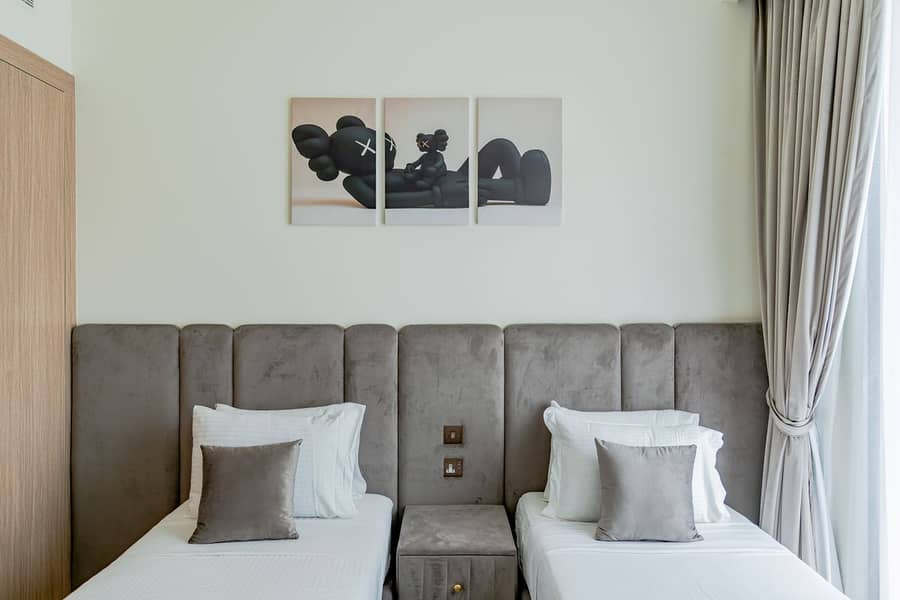 55 twin bedroom . jpg