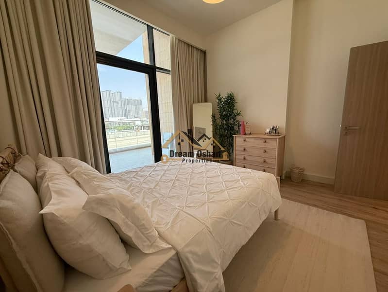 Luxurious Home | Burj View | Terrace | Ac Free - Image 7