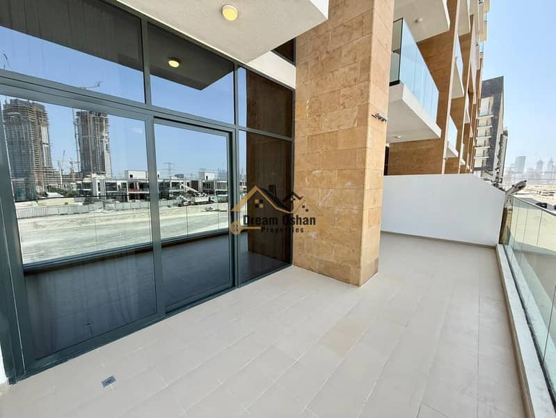 Luxurious Home | Burj View | Terrace | Ac Free - Image 12