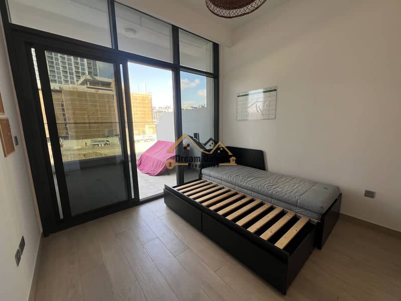 Lagoon View | Limited | Ac Free | Semi Furnished