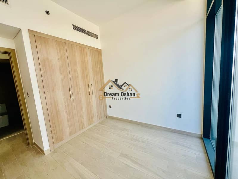 Corner Unit | Specious | Prime Location | Bright & Sunny - Image 8