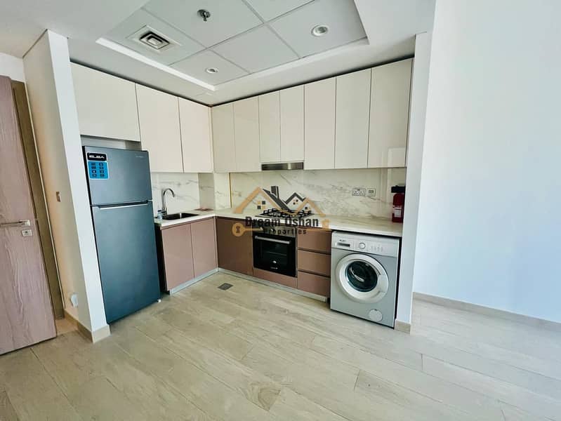 Corner Unit | Specious | Prime Location | Bright & Sunny - Image 13