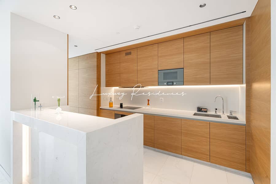 Best Price Palm View 2BR | Furnished | Upgraded - Image 7