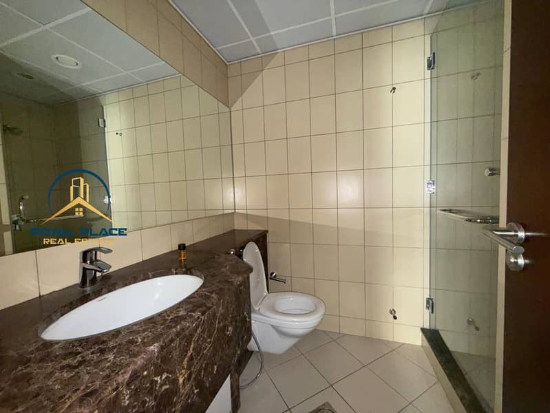 Spacious 2BHK in Binhendi Tower | Prime Mankhool - Image 11