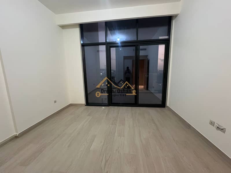 Specious | U shape Kitchen | Bright & Sunny | Panoramic View - Image 12