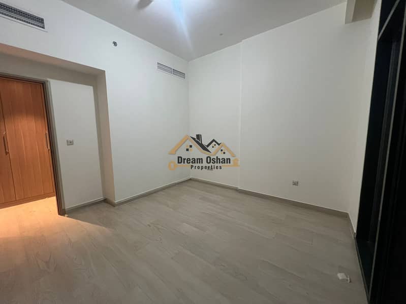 Specious | U shape Kitchen | Bright & Sunny | Panoramic View - Image 14