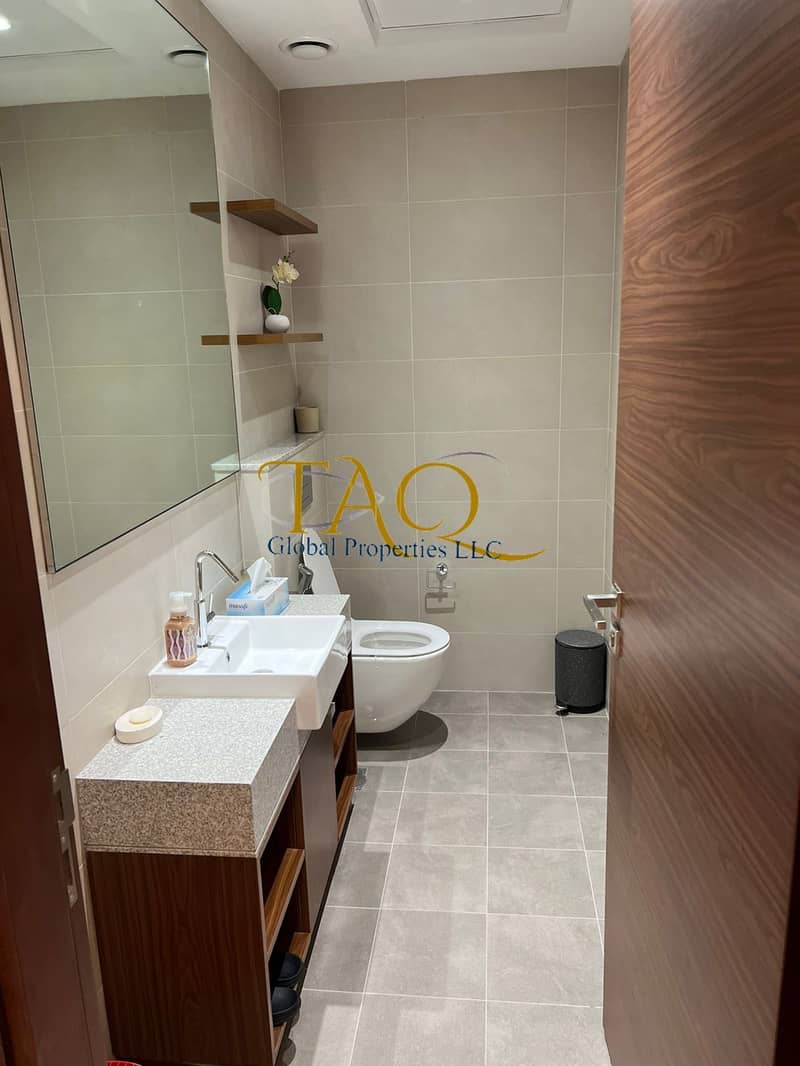 Spacious 2 BR I Burj Khalifa & One Zabeel View I Metro I Zabeel Park I Great Connectivity - Image 9