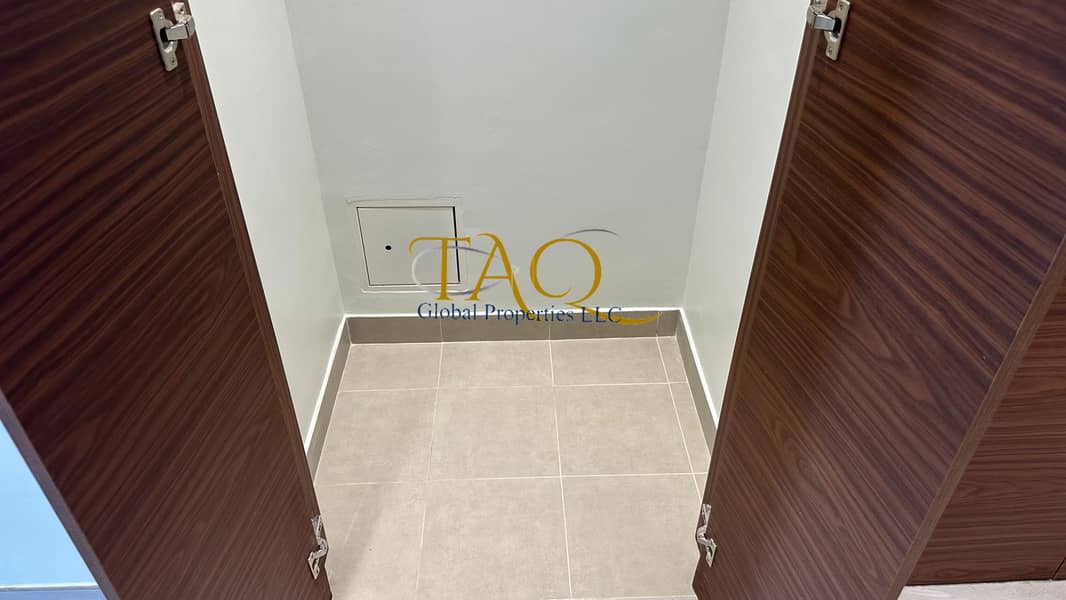 Spacious 2 BR I Burj Khalifa & One Zabeel View I Metro I Zabeel Park I Great Connectivity - Image 11