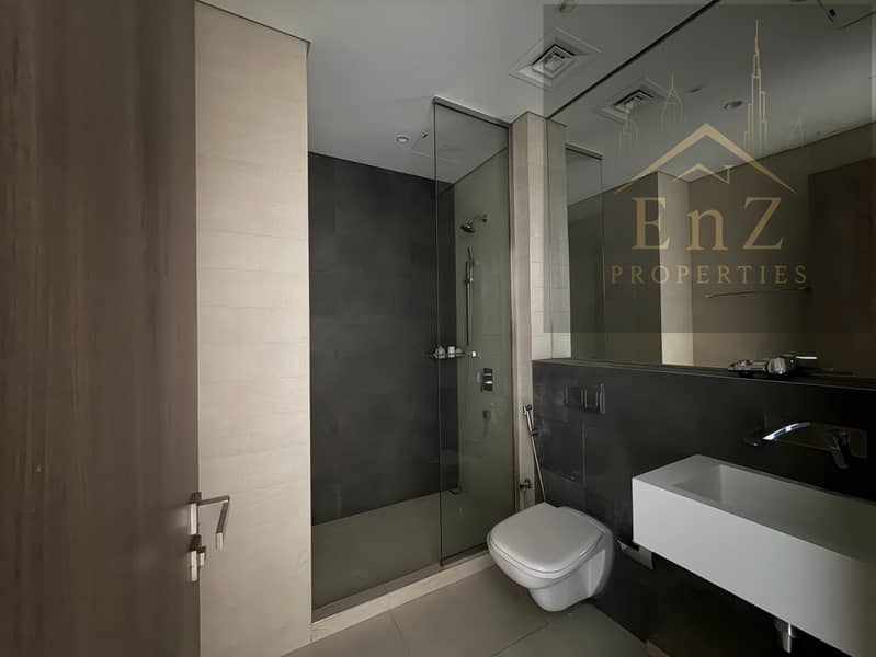 Spacious Unfurnished 1BHK | Ready to Move | One Bedroom | 2 Bathrooms - Image 8