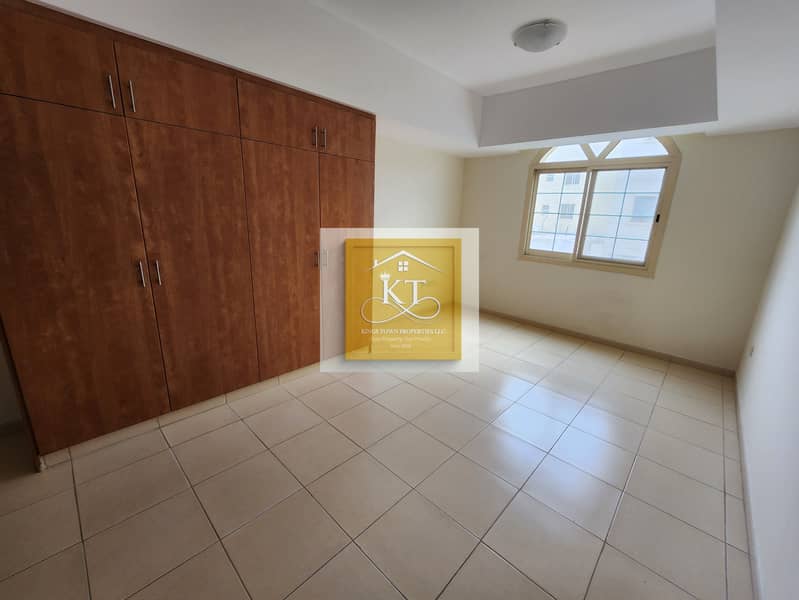 Cheapest 4 BR+ Maid Room!! Twin Villa!! Family Only!!