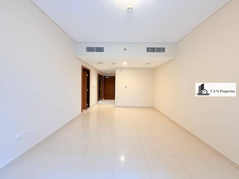Luxury Building || With Balcony || All Amenities ||