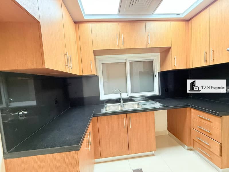 Luxury Building || With Balcony || All Amenities || - Image 11