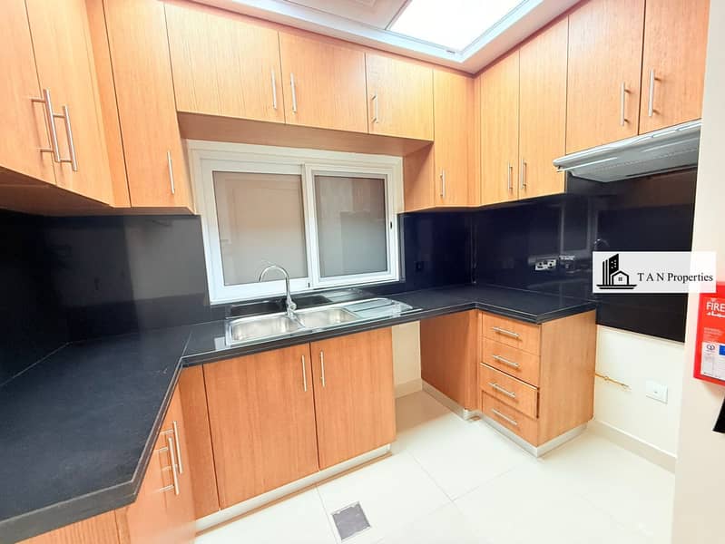 Luxury Building || With Balcony || All Amenities || - Image 12