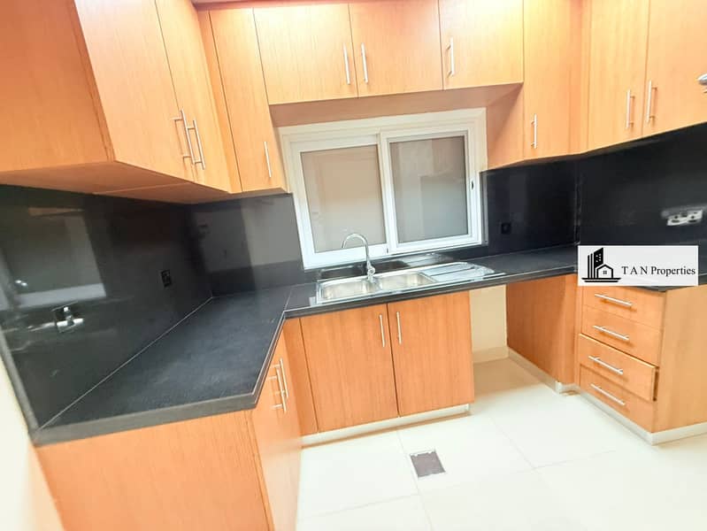 Luxury Building || With Balcony || All Amenities || - Image 14