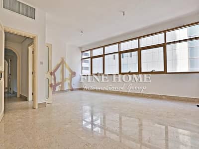 Spacious and wide three bedroom Spacious and wide three bedroom