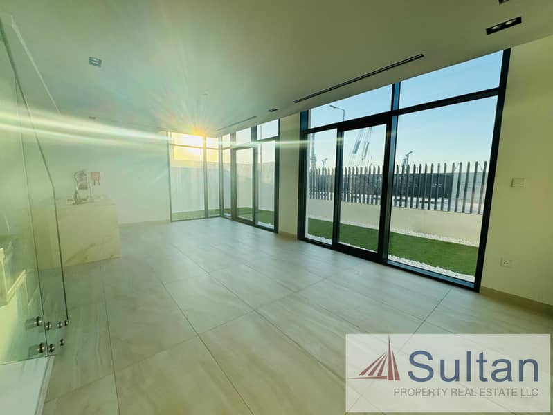 Brand New Townhouse for Rent in Marjan Island - Image 3