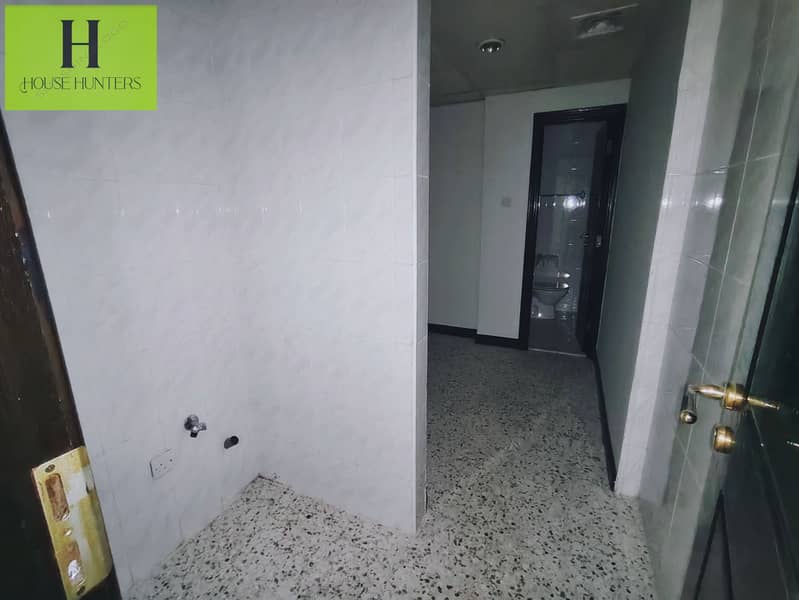 26 98569. jpg