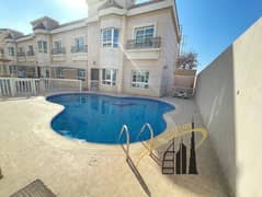 فيلا في مردف 3 غرف ماستر/ غرفة خادمة/ موقع مميز