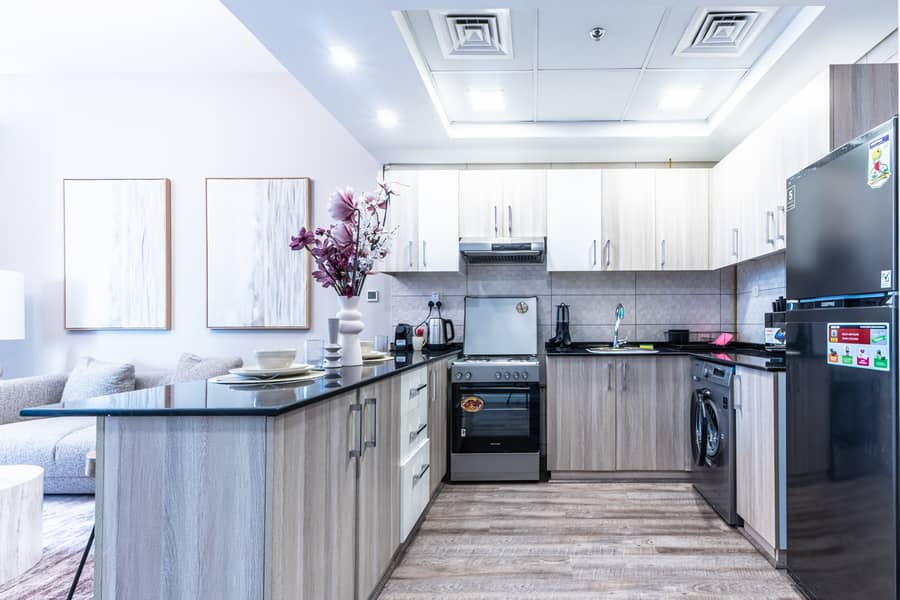 5 Kitchen 3. jpg