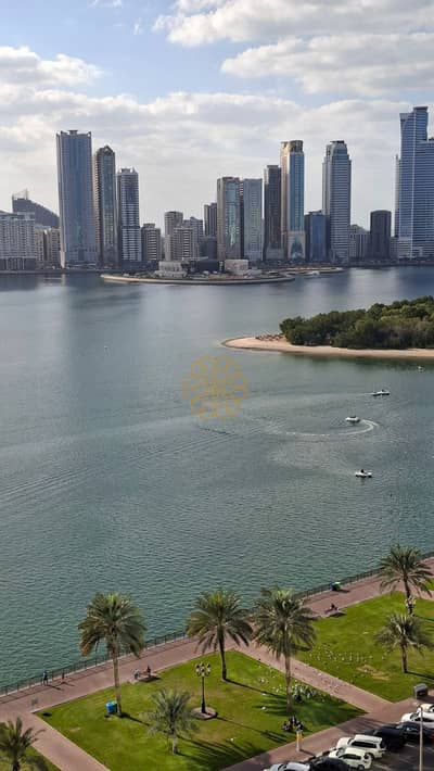 فلیٹ 2 غرفة نوم للايجار في كورنيش البحيرة، الشارقة - 70347. jpg