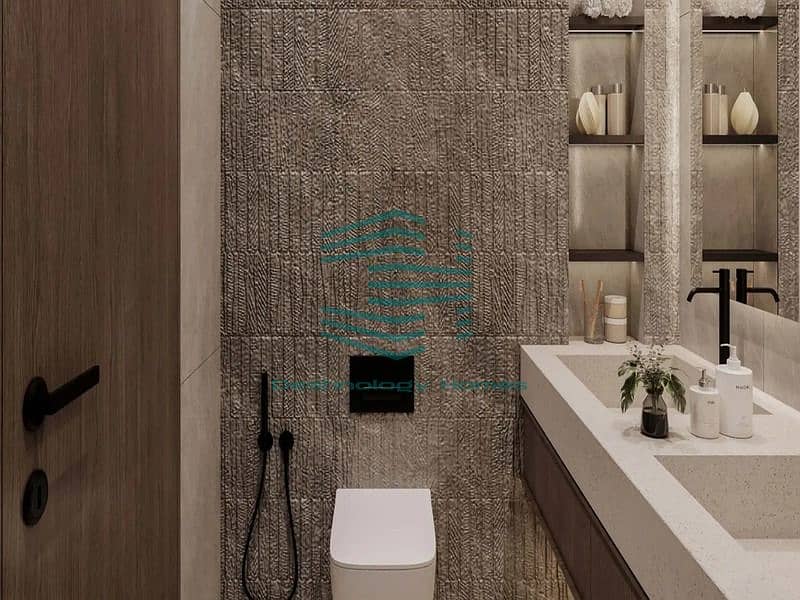 GOLDEN OPPORTUNITY=ICONIC STRUCTURE=LAST UNIT=MODERN UNIT - Image 12