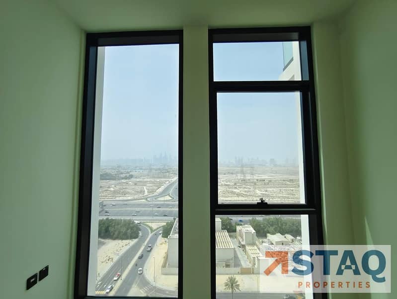 PRIME LOCATION | READY TO MOVE l PRIVATE POOL