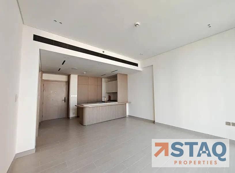 BRAND NEW APARTMENT l PRIME LOCATION | READY TO MOVE