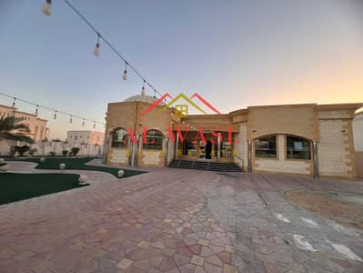 5 Bedroom Villa for Sale in Al Qarayen, Sharjah - WhatsApp Image 2026-01-04 at 12.27. 49 AM (2). jpeg