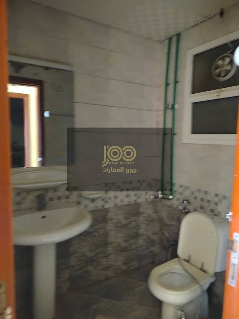 5 WhatsApp Image 2025-11-12 at 12.48. 31 PM (1). jpeg