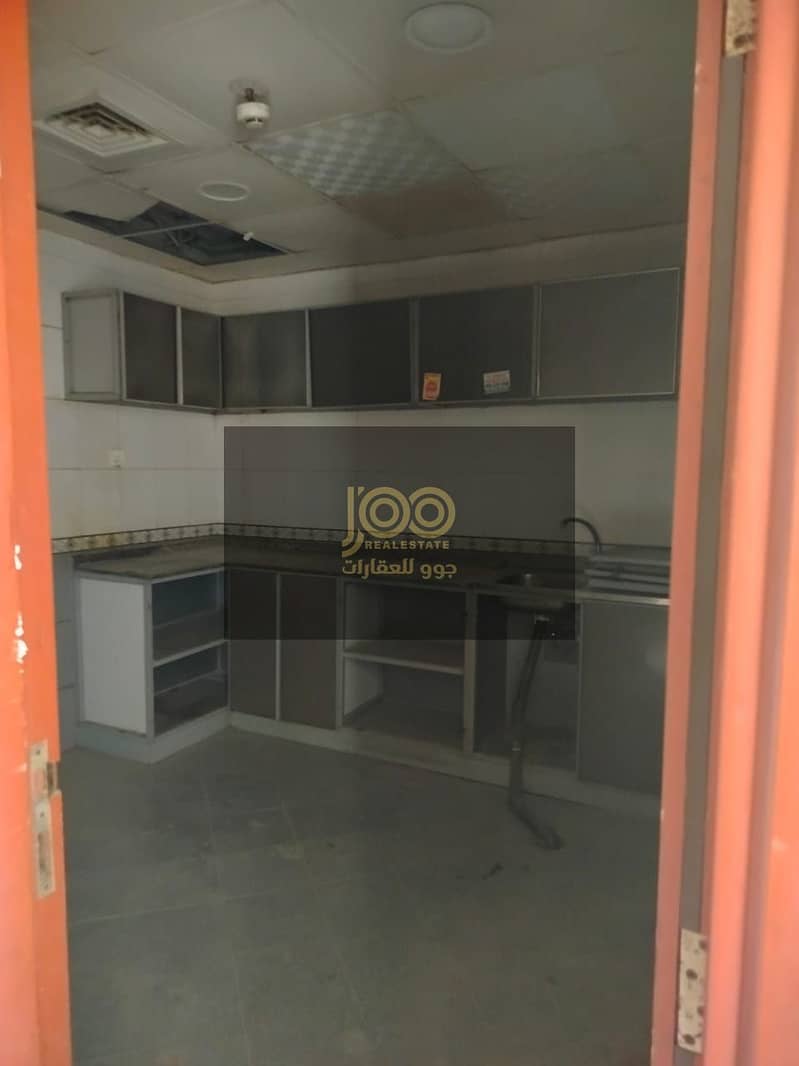 6 WhatsApp Image 2025-11-12 at 12.48. 31 PM. jpeg