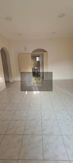 Villa for rent in Umm Al Quwain, consisting of three bedrooms, a living room, and three bathrooms, located in a quiet area suitable for families.