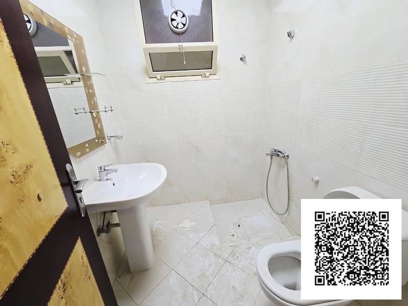 13 a9c9ab54-16d9-47c7-b749-0f34bc32d9fa. jpg