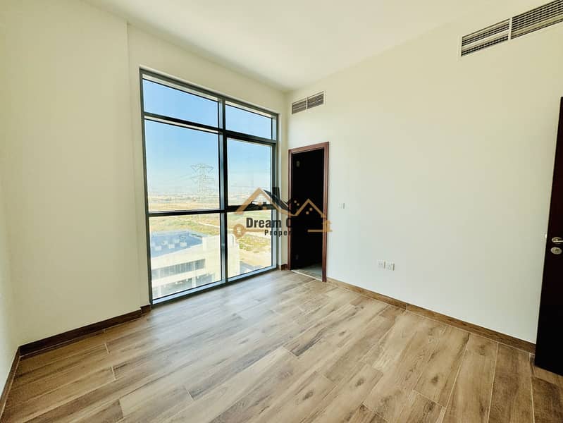 BEST QUALITY - BRAND NEW - FOR FAMILY - BOOK NOW - Image 8