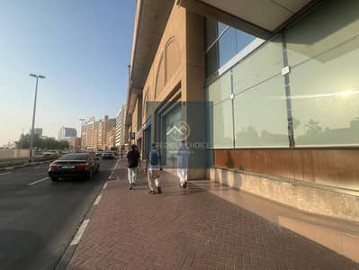 Shop in Affitto a Deira, Dubai - WhatsApp Image 2026-01-04 at 2.09. 48 PM (2). jpeg Shop in Affitto a Deira, Dubai - WhatsApp Image 2026-01-04 at 2.09. 48 PM (2). jpeg