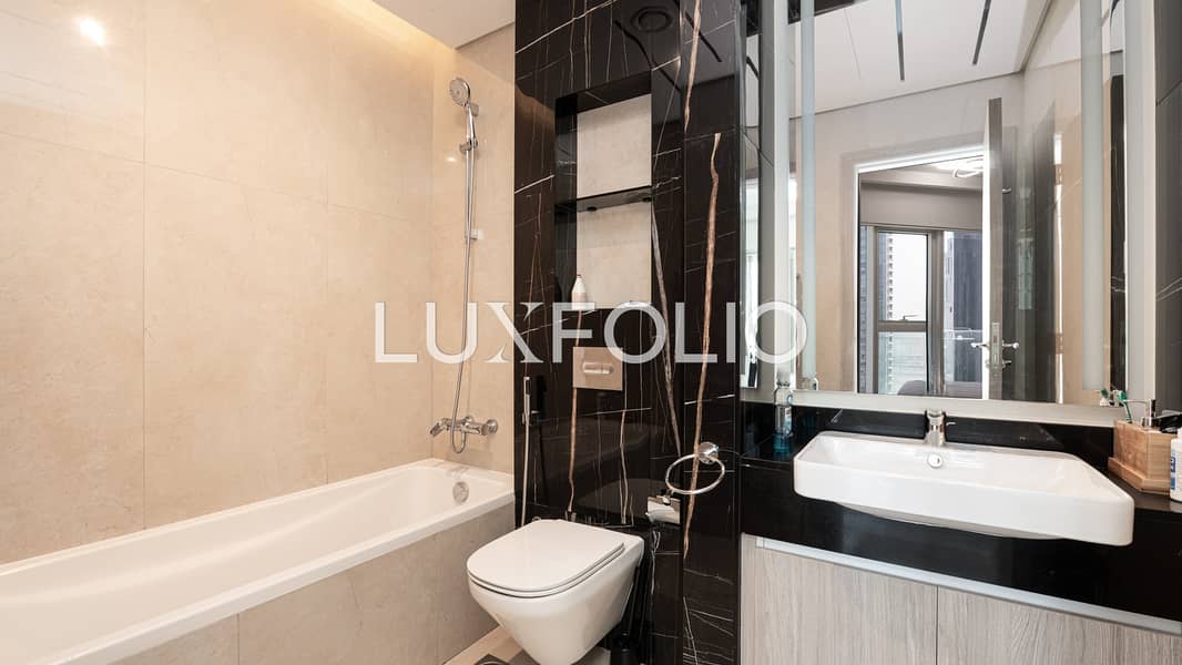 2+ Maid | Vacant | High Floor Great Views! - Image 17