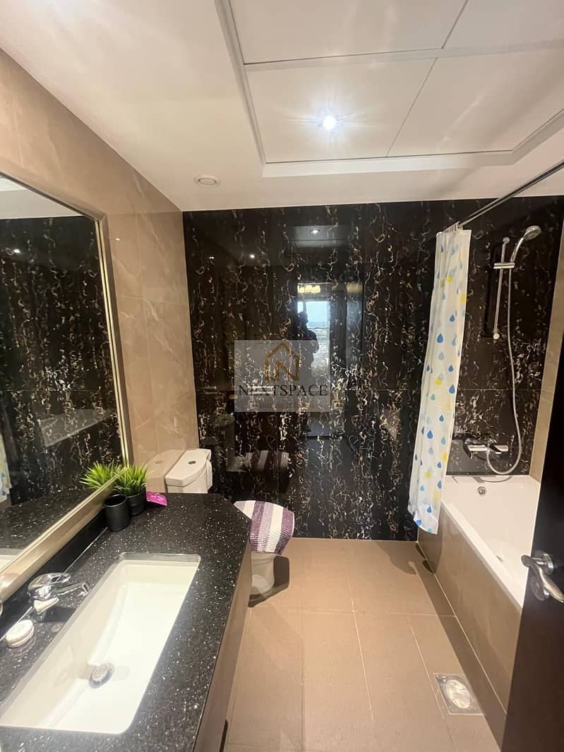 Fully Furnsihed | 1 Bedroom | Spacious | Pool view - Image 18