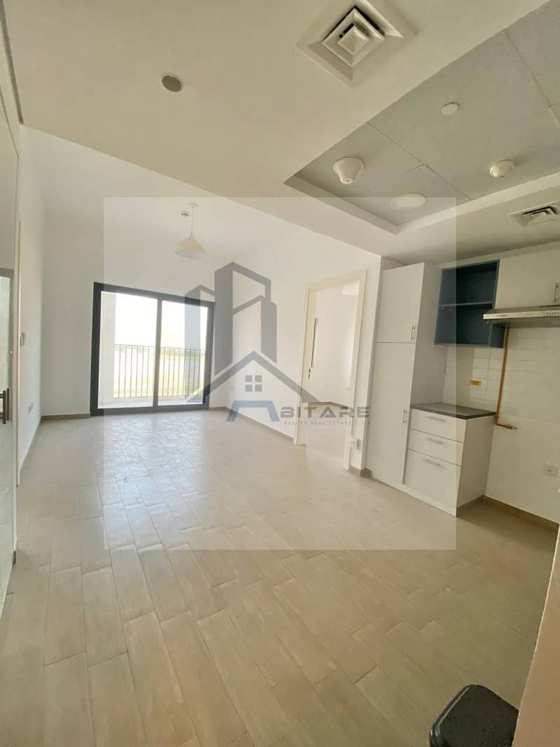 Bright 2-Bed-2 Bath | Unfurnished | Near Metro