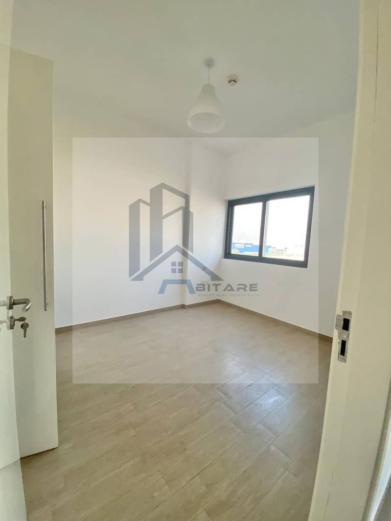 Bright 2-Bed-2 Bath | Unfurnished | Near Metro - Image 8