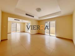 فيلا مستقلة | مجمع سكني مسوّر | صف واحد