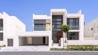 Luxury 5 Bedroom Villa + Maid & Driver | Private Pool | District One