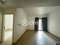 Pool View I Bright Unit I Vacant