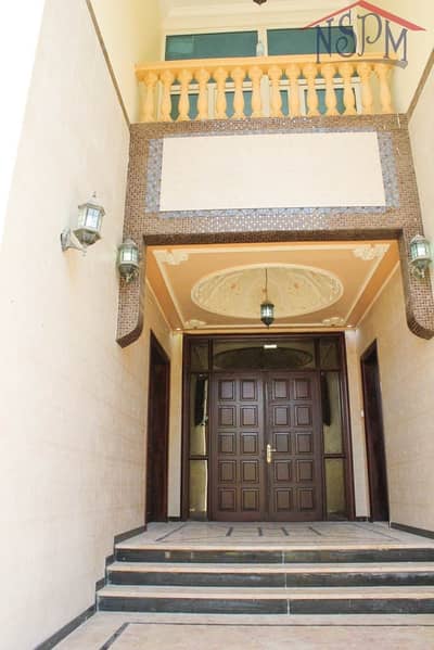 1 Bedroom Flat for Rent in Al Mushrif, Abu Dhabi - Contemporary 1 B/R Apt 1 Bedroom Flat for Rent in Al Mushrif, Abu Dhabi - Contemporary 1 B/R Apt