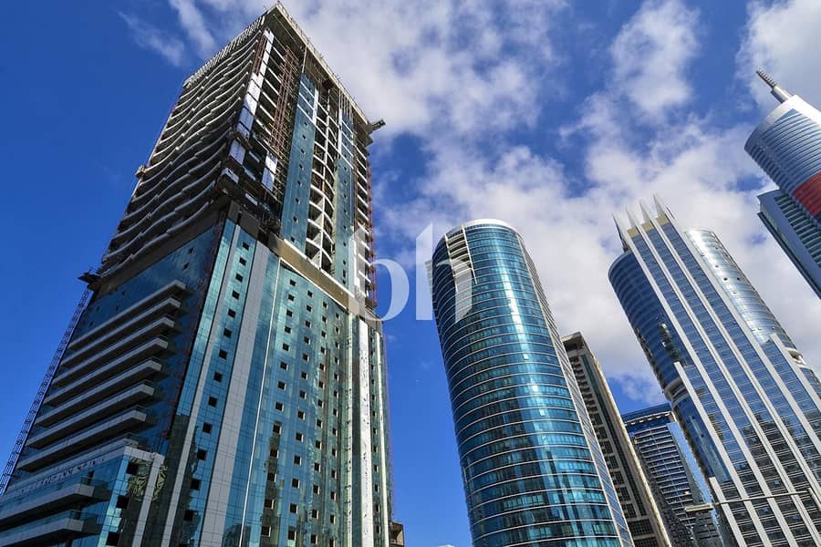 Balcony | Mid Floor | Spacious | Handover Soon - Image 10