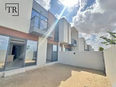 تاون هاوس في تشيري وودز،دبي لاند 3 غرف 185000 درهم - 13903842