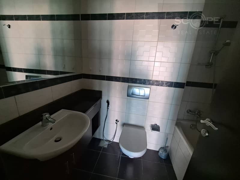 Canal View | Windsor Manor | 1111Sqft - Image 7